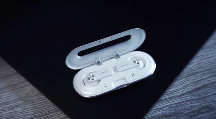 These Wireless Headphones Are Giving AirPods a Run for Their Money