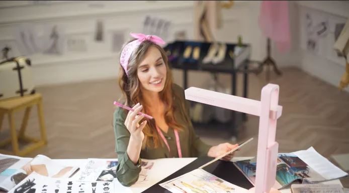 CZUR Aura Introduces the Dual Camera Scanner Czur Aura Mate Pro